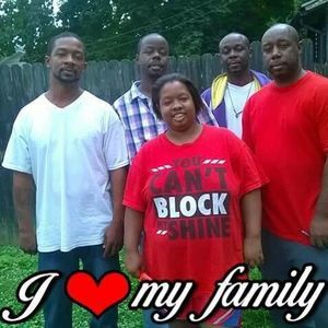 Meet your Posher, Julian